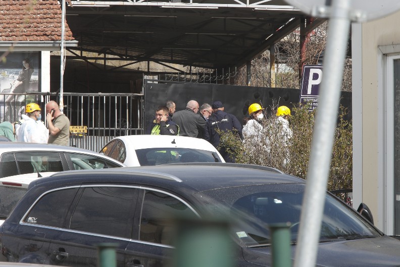 U TRAGEDIJI STRADAO I POLICAJAC, RASTE BROJ MRTVIH Vanredna konferencija ministra policije Severne Makedonije