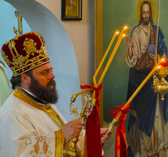 EPISKOP HERUVIM: Otac Serafim Rouz je upozoravao da ljudsko društvo nikako ne može da izađe iz začaranog kruga revolucija jer je revolucija mašinerija Antihristova