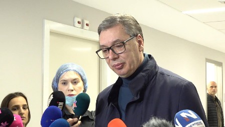 "VERUJEM DA ĆE SUTRA OTIĆI POZIVNO PISMO FSB I FBI" Vučić: Važno je za istoriju da vidite kako su lagali