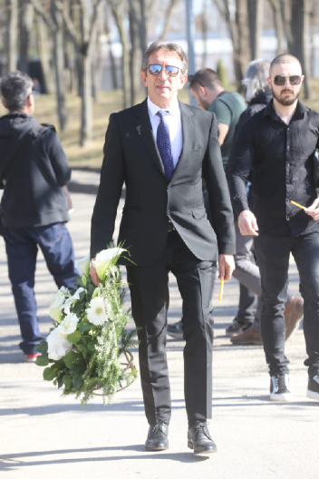 ŽIKA JAKŠIĆ VAN KAMERA DRUGI ČOVEK Konačno pokazao pravo lice, posle ovoga gledaćete ga drugim očima