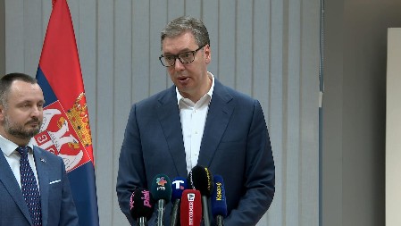 NISAM JA KRIMINALAC KAO ONI DA SE POZIVAM NA IMUNITET Vučić stavio tačku na laži o zvučnom topu: Sve su lagali i ljudi to znaju!