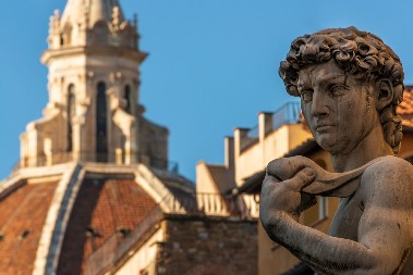 MALI I VELIKI RATOVI PROTIV GUŽVE Firenca zabranjuje popularne kutije za ključeve