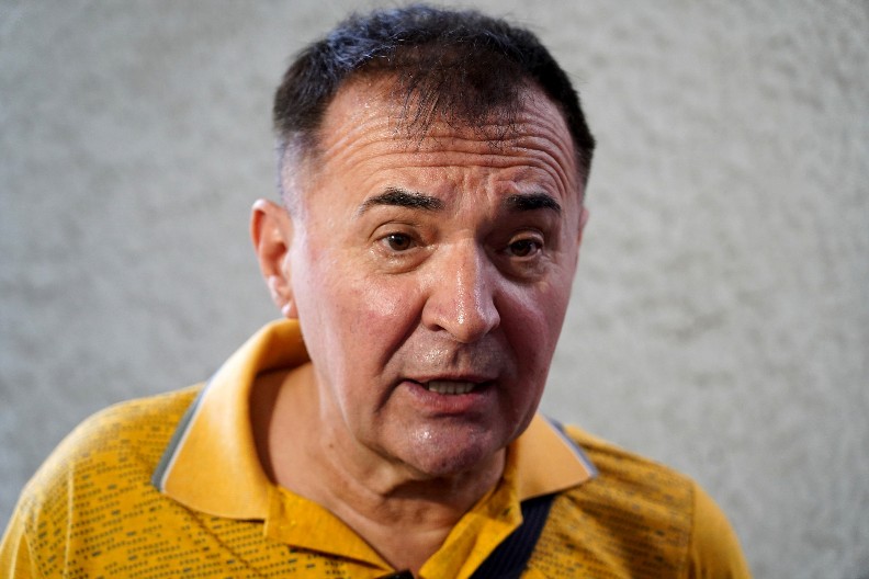 O OVOJ AFERI SU SVI BURAJALI Mitru Miriću zbog 30 godina mlađe nastao haos, pevač se oglasio: "Šta će mi žena reći - ništa!"