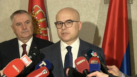 VUČEVIĆ APELUJE NA ZAJEDNIŠTVO I SLOBODU: Najavljen prvi sastanak pokreta za narod i državu