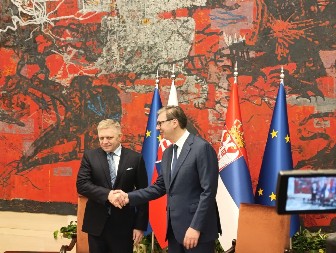 FICO SNAŽNO PODRŽAO POLITIKU SRBIJE! Podržao borbu za mir i stabilnost u zemlji, a protiv onih koji to, podržani spolja, ugrožavaju!