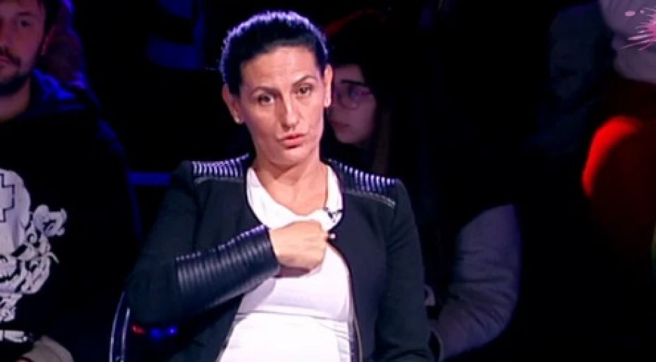 MAJKA STEFANI GRUJIĆ OTKRILA SVE! Sočni detalji zajedničkog života Matore i njene ćerke šokiraju: ''Matora je skidala i trošila pare''