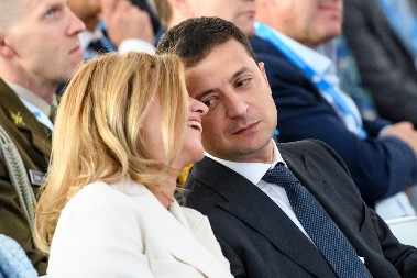 "ONA JE POSTALA..." Zelenski progovorio o ženi