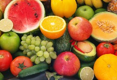 OVIH 5 VRSTA VOĆA GOJI  Mnogi ga tamane kad su na dijeti, a puno je šećera