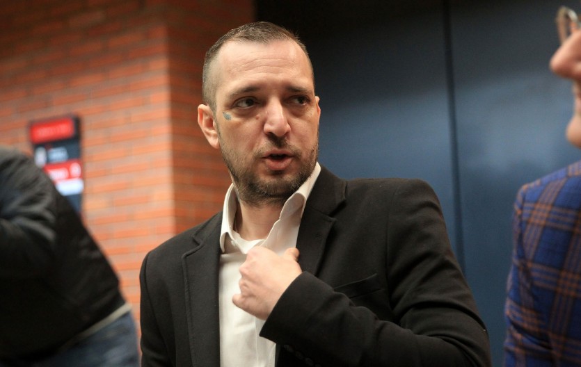 9 GODINA NIKO NIJE PRIMETIO OVU TETOVAŽU Zoran Marjanović posvetio je ubijenoj Jeleni, krije jak simbol