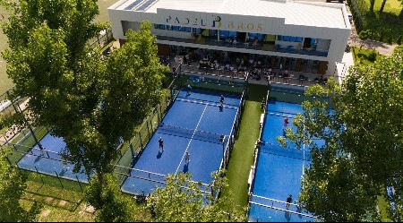 SPEKTAKL U BEOGRADU Prvi nacionalni rangirni turnir u padelu ovog vikenda na Adi Ciganliji