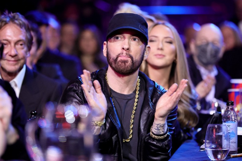 EMINEM POSTAO DEDA! Unuk ima jednu sličnost sa slavnim reperom!