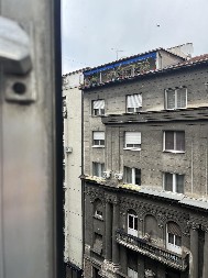 ZIMA BAŠ NE ODUSTAJE! Pahulje provejavale u Beogradu, smenjivale se sa SUNCEM - sutra temperature padaju do -10! (FOTO/VIDEO)