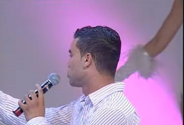 PEVAČ GRANDA DOŽIVEO TEŠKU SAOBRAĆAJNU NEZGODU Zaspao za volanom, ničega se ne seća, jedva izvukao živu glavu