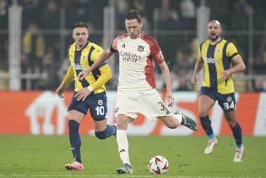 SRBIN BEZ DLAKE NA JEZIKU Matić brutalno odgovorio Onani