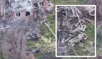 BRUTALNO NASILJE, VOJNIKU RAZNELI GLAVU! Dva jeziva kruže mrežama: Na jedom predaja Ukrajinaca, na drugom EGZEKUCIJA (VIDEO)