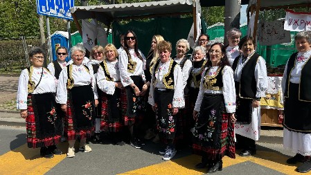 SRPSKE DOMAĆICE DOŠLE U BEOGRAD NA SVENARODNI SABOR: To je naša zemlja, drugu nemamo! Sve smo spremale same, za našu decu i naš narod! (VIDEO)