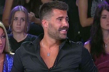 VERIO JE LEPOTICU ISPRED DŽAMIJE! Gde je, šta radi i kako danas izgleda Kenan Tahirović iz Zadruge