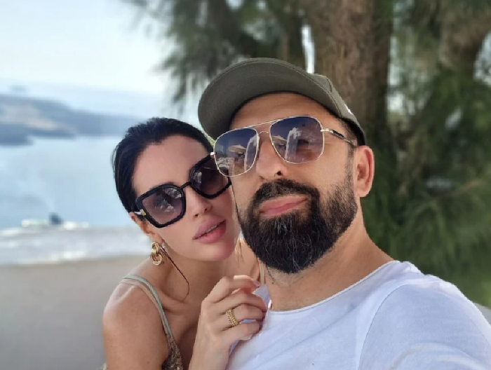 OBJAVIO VRELU FOTKU MINE NAUMOVIĆ! Ognjena pitali šta mu se najviše dopada kod supruge, šokirao odgovorom (FOTO)