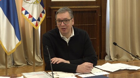 "ZOVEM SE ILIJA, IMAM 13 GODINA" Predsednik Vučić za Alo: Oni koji hoće da ruše Srbiju nastaviće sa kreiranjem negativnih emocija (VIDEO)