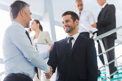BIVŠI TAJNI AGENT OTKRIO ŠTA ODLIKUJE INTELIGENTNE LJUDE! Ove 3 stvari ih odaju