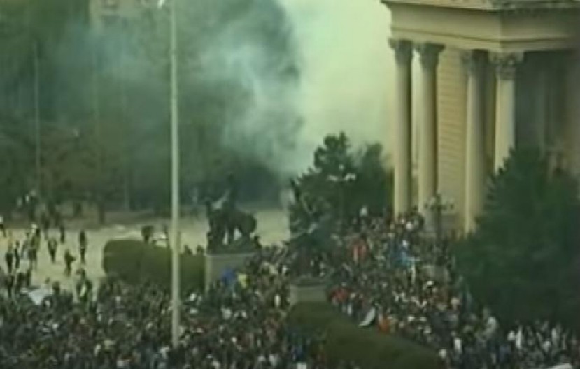 PAVKOVIĆ OTKRIO ŠTA MU JE ĐINĐIĆ REKAO Lideri DOS bili spremni da beže 6. oktobra iz Srbije