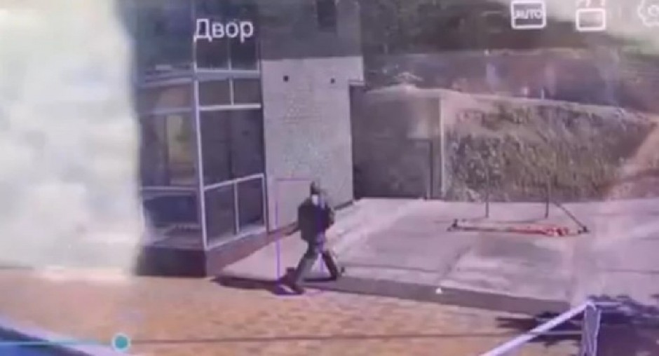 UBIJEN ŠEF RUSKE MAFIJE! Ubica čekao u zasedi, pojavio se i SNIMAK LIKVIDACIJE (VIDEO)