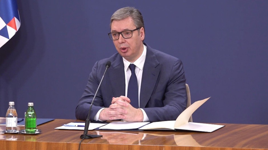 JOŠ PRE 8 MESECI SAM NAJAVIO SVOJ ODLAZAK U MOSKVU Vučić: Čini mi se da će nebo da mi sruše na glavu od pritisaka