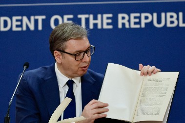 SRAM BILO SVE ONE KOJI SU LAGALI ZA ZVUČNI TOP Vučić: Lično ću tražiti i insistirati na svakoj vrsti odgovornosti