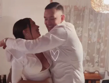 OŽENIO SE U TAJNOSTI, A SADA NE NOSI BURMU Uroš Živković objasnio o čemu se radi, pa otkrio koje ime će dati sinu!