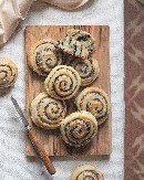 NEODOLJIVI PUŽIĆI SA MAKOM Mirisno pecivo još bolje od onog iz pekare, a mekano kao pamuk