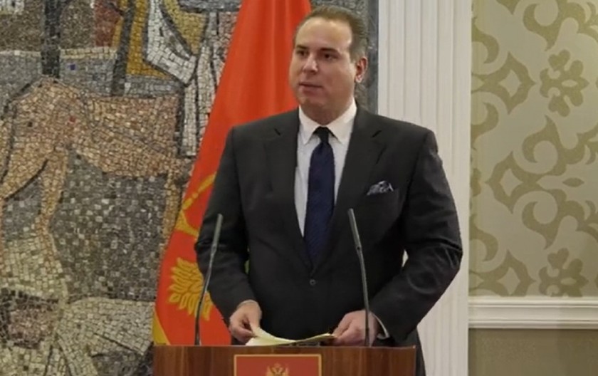 IVANOVIĆ SE PRAVDA HRVATIMA: Na čelu SPC-a u Crnoj Gori je mitropolit Joanikije, a ne patrijarh Porfirije