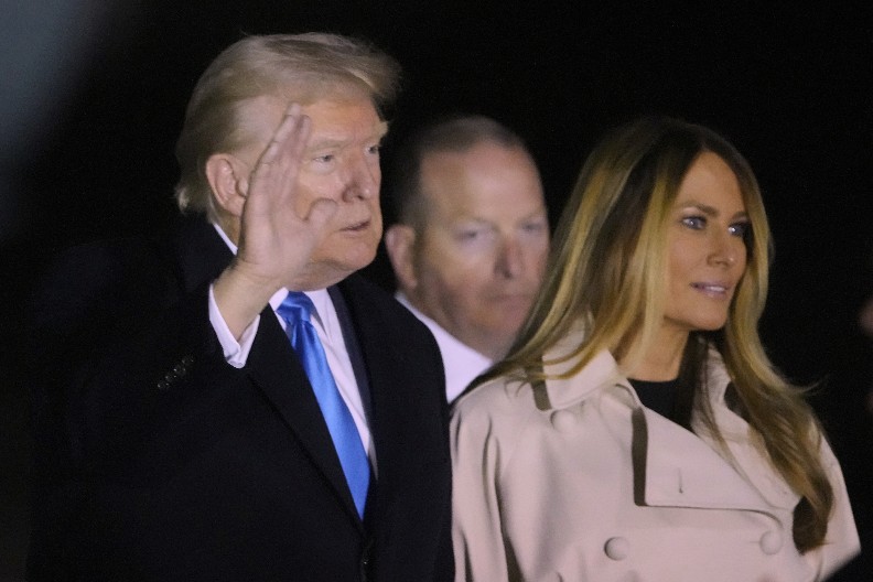 MELANIJA PROSLAVILA ROĐENDAN U AVIONU ZA VATIKAN! Nikada neće pogoditi koliko godina je napunila!