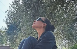 HITNO SAOPŠTENJE EMINE JAHOVIĆ Pevačica ne krije strah, upozorila na opasnost (FOTO)