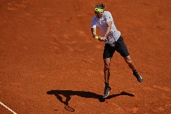 NEKAKO JE PREŽIVEO Zverev izgubio prvi set, pa dobio dva taj-brejka i rastužio Špance