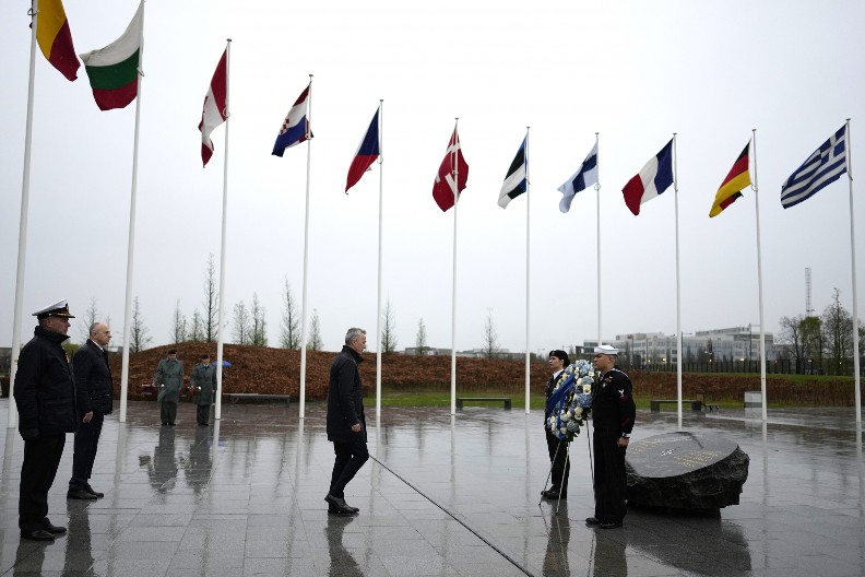 NATO USKORO NAPUŠTA HRVATSKO NEBO Zagreb dobio 12 "rafala", ovo je novi plan