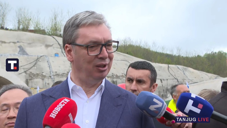 "ŠEST MESECI SU NAM UNIŠTAVALI ZEMLJU" Vučić: Smanjenja plata i penzija neće biti, ali zbog blokada će povećanja biti manja nego što bi bila