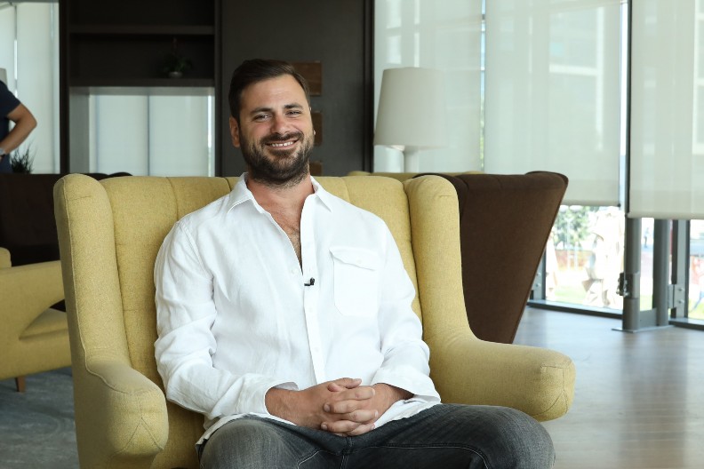 OŽENIO SE BIVŠI DEČKO JELENE ROZGE?! Huaser objavio fotke sa venčanja, čestitke se samo nižu!