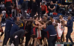 TOTALNI HAOS U NBA Brutalna tuča na meču Golden Stejta i Hjustona (VIDEO)