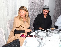 MELINA I HARIS DŽINOVIĆ SE POSVAĐALI NA JAVNOM MESTU Kreatorka napravila dramu zbog novca: "Gde sam provela celu mladost"