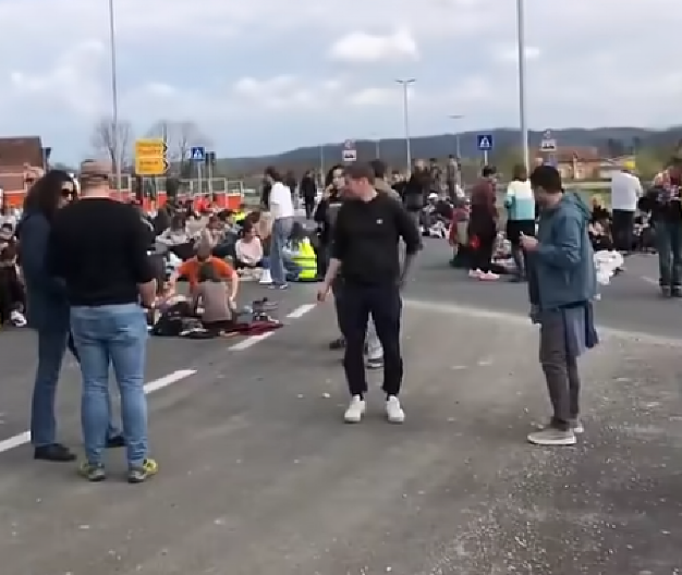 OTKRIVAMO: BLOKADE GRADSKE UPRAVE U VALjEVU ORGANIZOVALA PROFESORKA VALjEVSKE GIMNAZIJE BLISKA DEMOKRATSKOJ STRANCI!