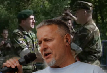 SPREMA SE ZA NACIONALISTIČKO DIVLJANJE Tompson objavio spot za pesmu "Oluja", pojavljuje se i osumnjičeni za ratne zločine! TEKST PESME SLAVI CRNE HOS-OVCE