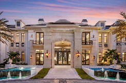 ZAVIRITE U LUKSUZNU VILU NA FLORIDI Inspirisana je Džejms Bondom, a prodaje se po neverovatnoj ceni