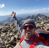 OGROMNA TRAGEDIJA U NEPALU Aleksandar se peo na planinu kako bi prikupio sredstva za lečenje dece sa rakom, pa STRADAO