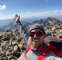 OGROMNA TRAGEDIJA U NEPALU Aleksandar se peo na planinu kako bi prikupio sredstva za lečenje dece sa rakom, pa STRADAO