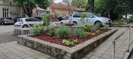 TOG DANA JE ZAVRŠIO POSAO I OTIŠAO U SELO Vladimir je stradao sa tri člana porodice Jokić, građani Topole pokreću inicijativu da se park na kojem je poslednje radio nazove po njemu (FOTO)