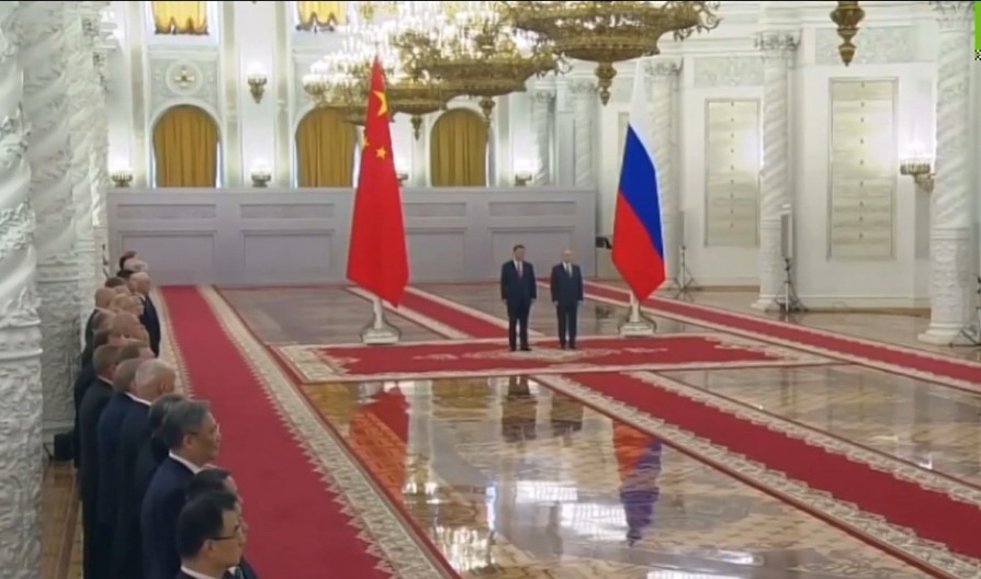 SASTANAK PUTINA I SI ĐINPINGA U MOSKVI: Bratstvo iz Drugog svetskog rata kao temelj današnje saradnje