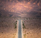 PAKLENA DOLINA SMRTI JE NAJVRELIJE MESTO NA SVETU Temperature su preko 50 stepeni - turisti ovde dolaze na sopstvenu odgovornost