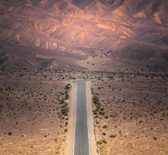 PAKLENA DOLINA SMRTI JE NAJVRELIJE MESTO NA SVETU Temperature su preko 50 stepeni - turisti ovde dolaze na sopstvenu odgovornost