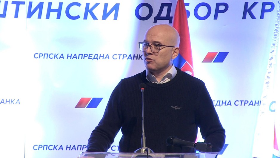 SKANDALOZNO I SUMANUTO: Jezive pretnje porodici lidera SNS Miloša Vučevića