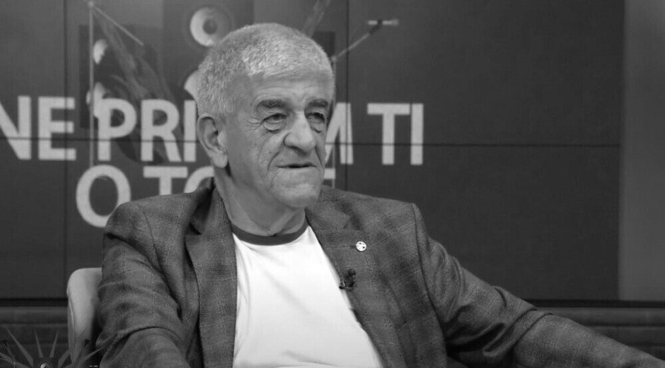 ESTRADA SE OPRAŠTA U SUZAMA Umro je posle kraće bolesti, njegove hitove obožavamo